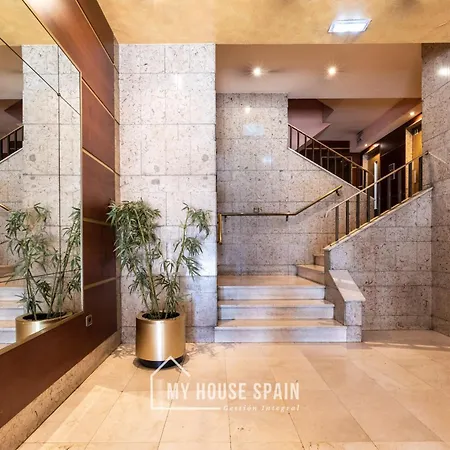 Myhousespain - Amplio Y Céntrico Piso En Appartamento *