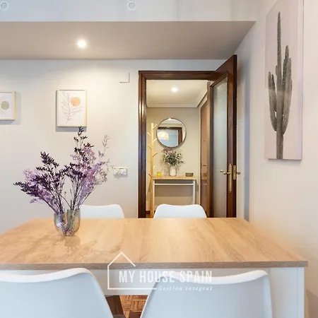 Myhousespain - Amplio Y Centrico Piso En * Oviedo