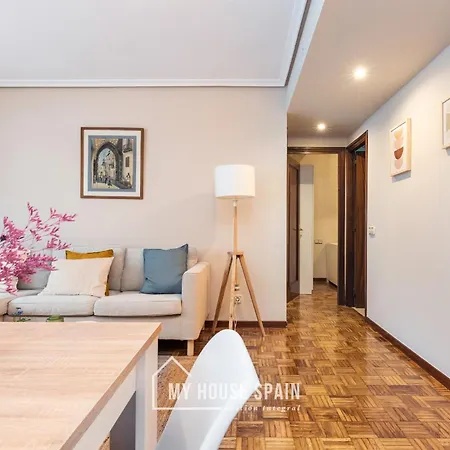 Myhousespain - Amplio Y Céntrico Piso En Appartamento